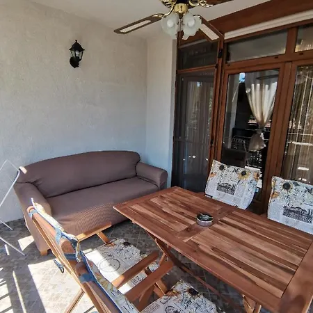 Quiet With Big Terrace In Santa Marina With Parking * Sozopol