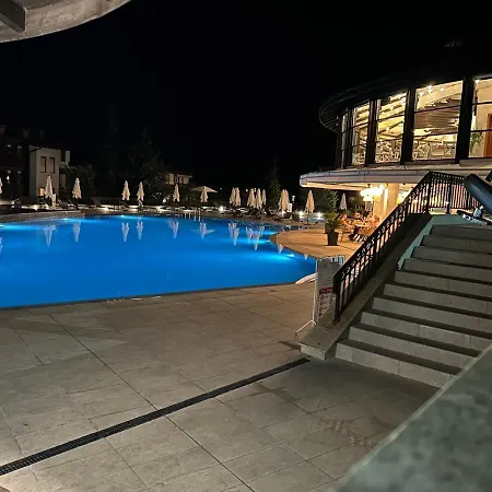 Quiet With Big Terrace In Santa Marina With Parking